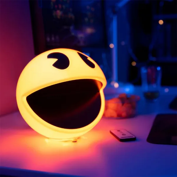 Pac-man LED lampe med lys og ikonisk lyd